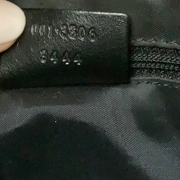 Gucci Jackie Shoulder Bag - Picture 6 of 8